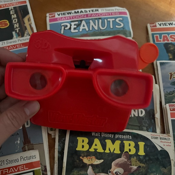 Vintage Viewmaster Lot 2 Viewers 17 Assorted Disc Sets Out of Print Disney - Picture 8 of 13